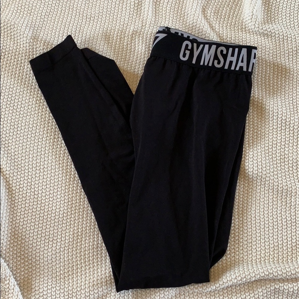 Gym shark fit leggings